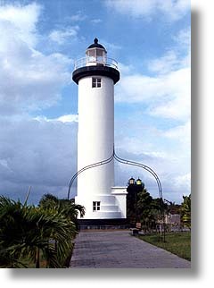 Faro Punta Higeras
