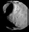 Observe la imagen ampliada del satlite Phobos