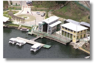 El Embarcadero del Lago Dos Bocas, en Utuado, combina la belleza de la naturaleza con un lago extraordinario que usted puede visitar junto a su familia. Localizado en la carretera PR-123, km. 68.0, el renovado embarcadero ofrece modernas instalaciones a un costo de $6.2 millones.